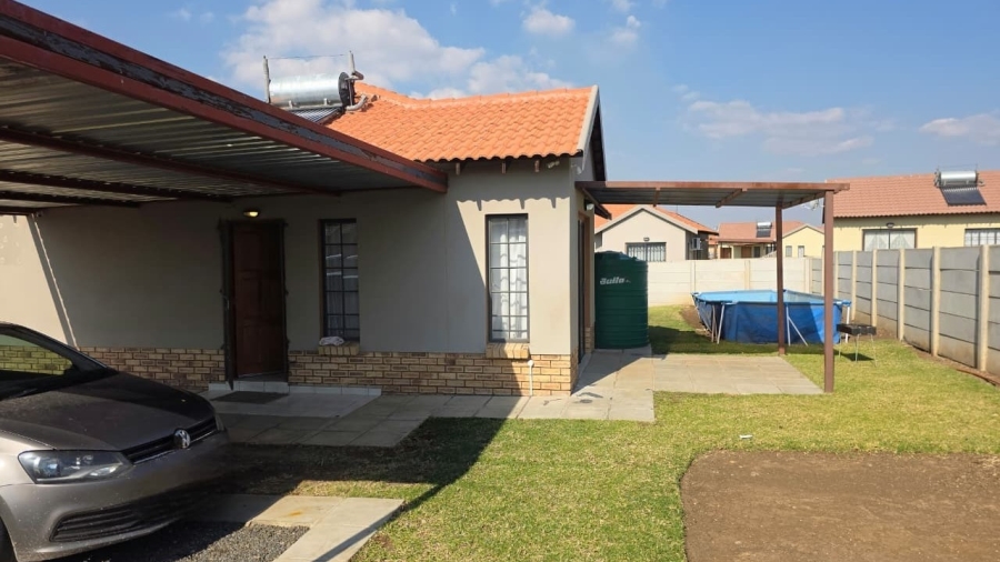 3 Bedroom Property for Sale in Waterkloof East North West